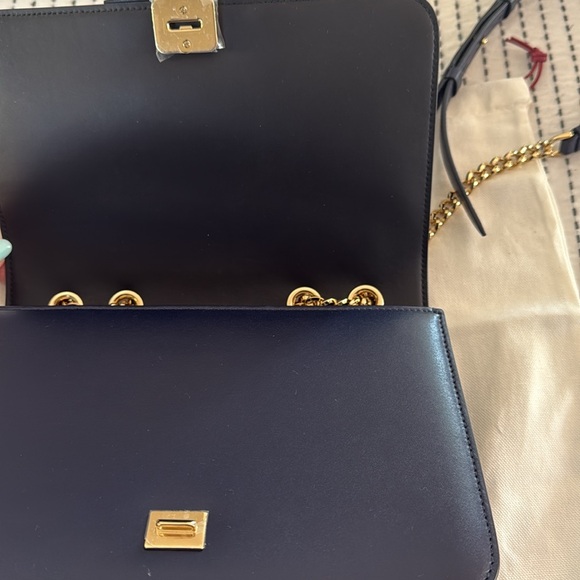 Salvatore Ferragamo Vara Bow bag - Picture 8 of 13